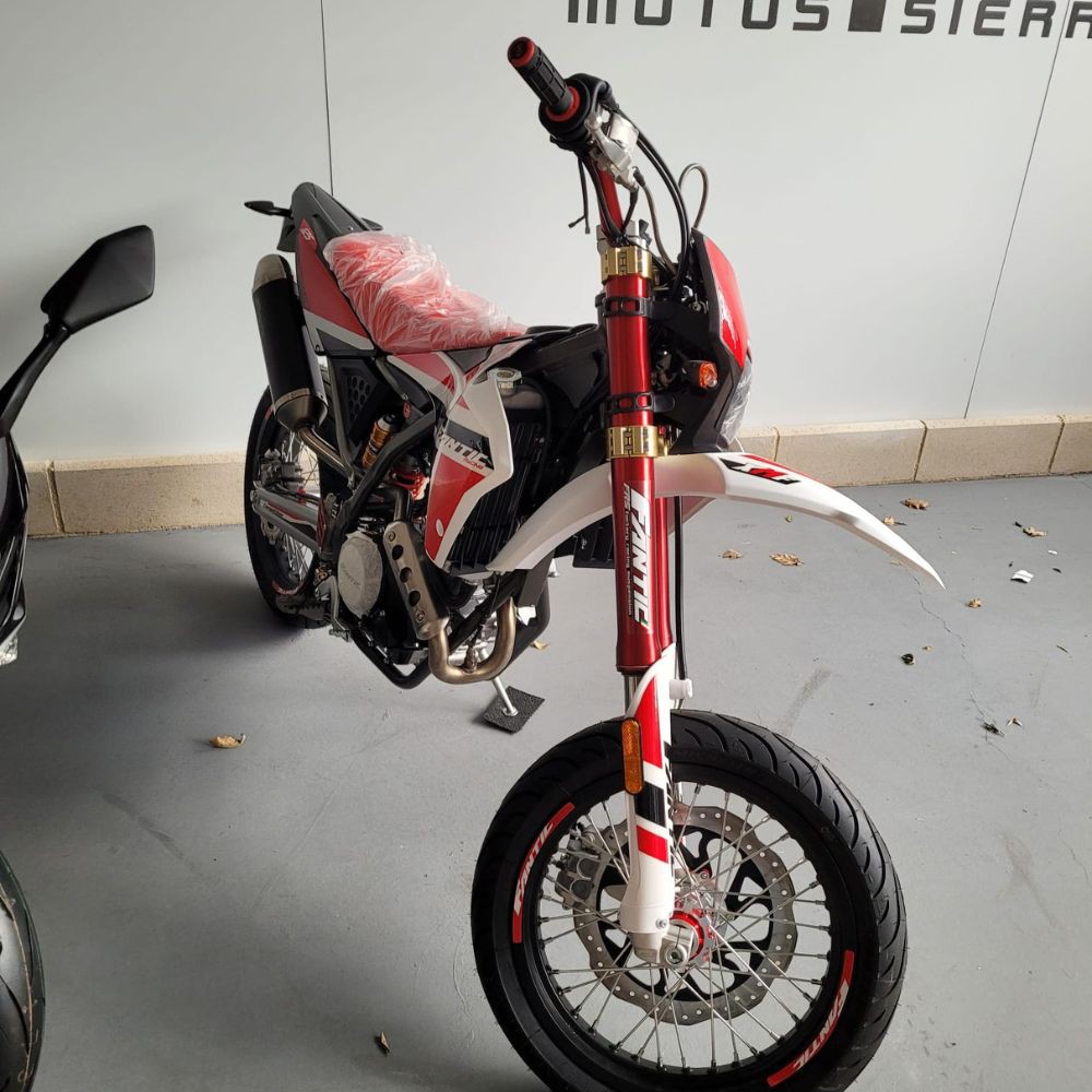 Fantic XMF 125 Motard 4 tiempos