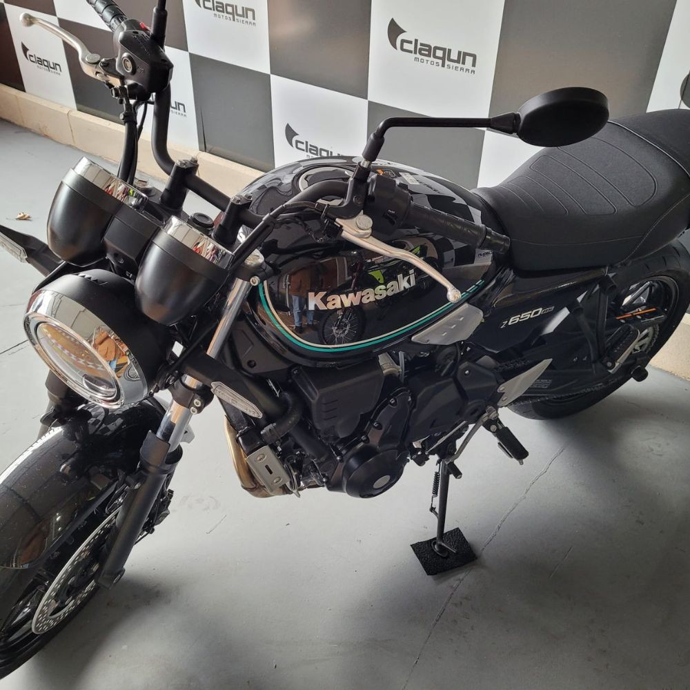 Kawasaki Z650RS